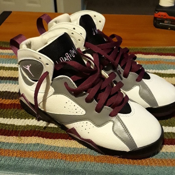 Jordan 7 - Picture 3 of 5